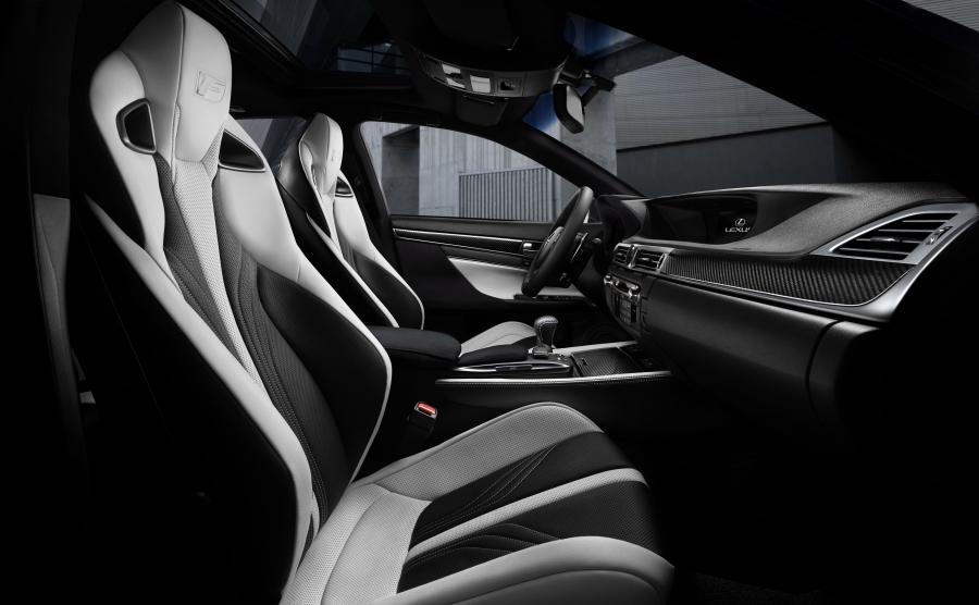  Lexus GS F 2015 года  (фото 27 из 28)